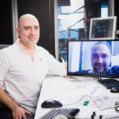 Morning Glory, Cu Razvan Exarhu