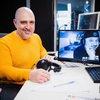 Morning Glory, Cu Razvan Exarhu