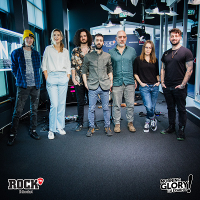 Morning Glory, Cu Razvan Exarhu