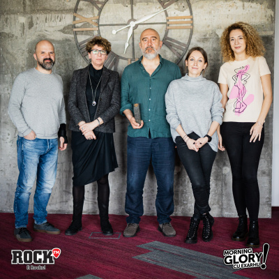 Morning Glory, Cu Razvan Exarhu