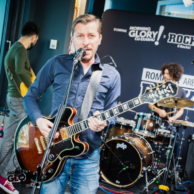 Morning Glory, Cu Razvan Exarhu