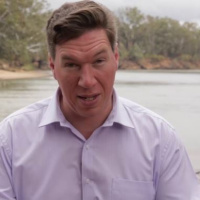 Topher Field chats to Seany ahead of the Convoy to Canberra