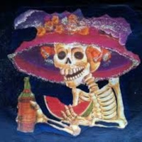 S3E05: Apropiación cultural, tributo a los muertos en distintas culturas y tradiciones obsoletas