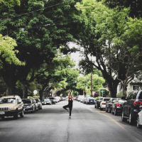 Daily routine: Helpful de-stress tips like tidying, meditating, and/or having a diffuser!