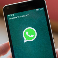 Сообщения в WhatsApp станут платными