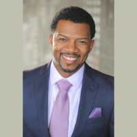 41 - Miles Mussenden (Marvels Cloak and Dagger, Stranger Things, Army Wives)