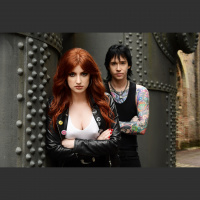 69 - The Hots (Foxie Kelly and Ronnie Simmons)