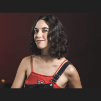 Jamie Loftus main characters