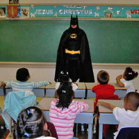 Is Batman Or Harley Quinn A Role Model - Comics Experiment - 90