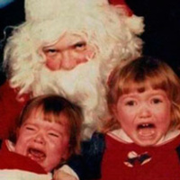 Papá Noel vs El pequeño José Luis