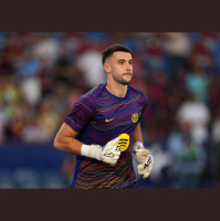 Luis de La Fuente: No tinc pressió per portar Joan García