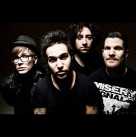 Fall-Out-Boy-and-DJ-Andre-Sidorov---Centuries