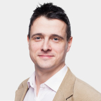 „Chcę motyle w brzuchu”, czyli co robić, by związek kwitł? - dr hab. Wojciech Kulesza