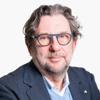 Żeby kochać pracę, trzeba kochać życie - Piotr Voelkel