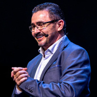 Órfão ou Pródigo? - João Roberto Albuquerque