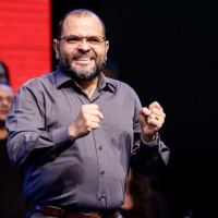 Nas horas mais difíceis - Cristiano Arcoverde