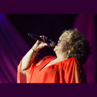 O bolero, sem lero-lero, de Alcione