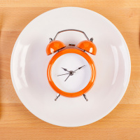 Ayuno 16/8 ¿Mayor Pérdida de Grasa? - Iván Alonso