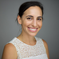 Ep: 49 How to save money without sacrificing with the Fiscal Femme 