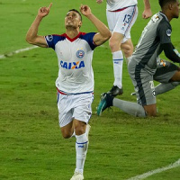 Clubes partem para a produção de seu próprio material esportivo