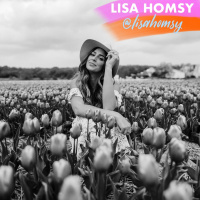 Lisa Homsy: @lisahomsy - Lifestyle Influencer  Travel Blogger