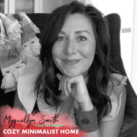 Myquillyn Smith: The Nester - Cozy Minimalist Home, Author, Design Inspiration, Blogger