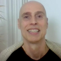 Klaagvrij Afl.54 Depressie voorbij. Tura Gerards