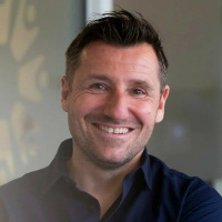 Klaagvrij Afl. 102 Quantum timeline jumping met Milan Somers