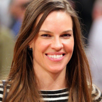 Hilary Swank Calls The Show!