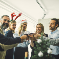 How to be the perfect host for your Christmas party