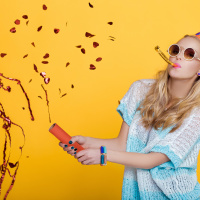 Kristen is back!! (Kinda...)