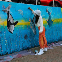 Natalia Chabadova – Bondi Sea Wall