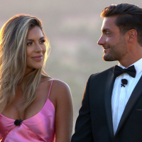 Love Island Star Makes TV Return Tonight 