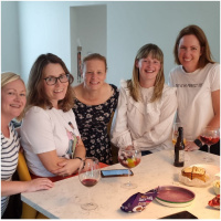 The (Other) Girls In Green: College Friends Plan Aussie Trip Of A Lifetime