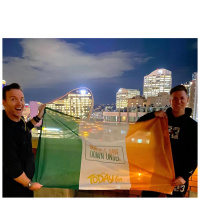 Dermot  Dave On Tour: Blagging An Upgrade, Lost Passports and Hitting The Road For Oz