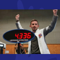 Irish Rubiks Cube Champion Explains How You Can Learn To Solve The Puzzle