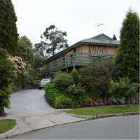 There Are Some More Big A-Listers Heading Back To Ramsay St