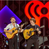 Inside Niall Horan and Lewis Capaldi’s Roadtrip