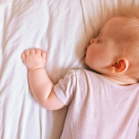 Top Kids Sleep Expert Explains How To Get Some Sleep With A New Baby