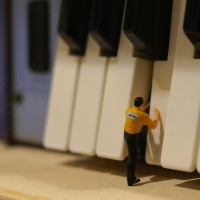 Perpetuum Mobile # 156. Maestros y discípulos de la música electrónica - Episodio exclusivo para mecenas