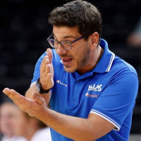 Ο Φώτης Κατσικάρης γίνεται ο πρώτος Έλληνας προπονητής στο NBA