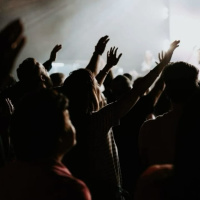 ترنيمة حتة تانية... مجد تاني وصلاة