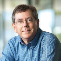 El presidente de Apple vende acciones antes del iPhone 17