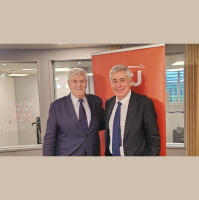 Henri Guaino, haut fonctionnaire et ancien député pour son livre « A la septième fois, les murailles tombèrent »