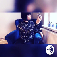 Helee is testing Hyperlapse app