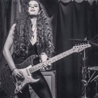 Episode 11: Hannah Wicklund: no filters, no post production.