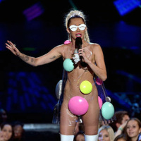 The Building Years- Episode 245: Miley Cyrus VMA 2015, Nicki Minaj, and Kanye West