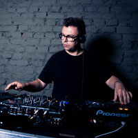 Vadim Indigo (DP-6)- live @ Dvor Pushka Voronezh (2019-08-24)