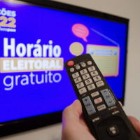 Pesquisa Ipec em SP, RJ e MG já reflete o início da propaganda eleitoral de TV e rádio