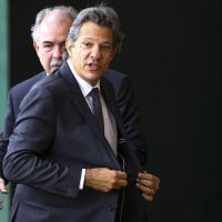 Haddad não deixa claro qual será o regime fiscal do governo